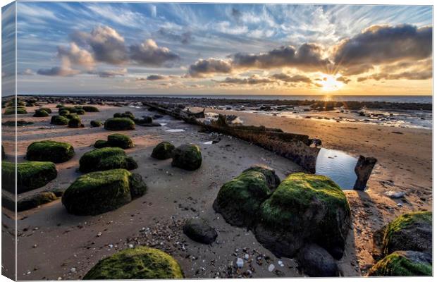 Sunset over the Sheraton ship wreck  Canvas Print by Gary Pearson