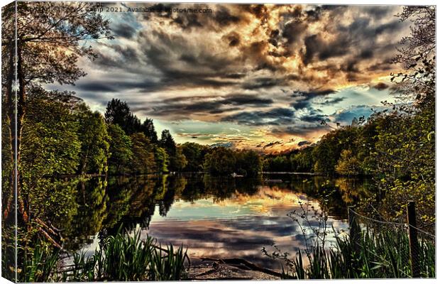 Fiery Sunset Over Coppice Pond Canvas Print by Trevor Camp