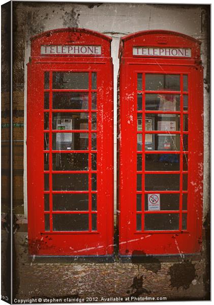 Red telephone boxes Canvas Print by stephen clarridge