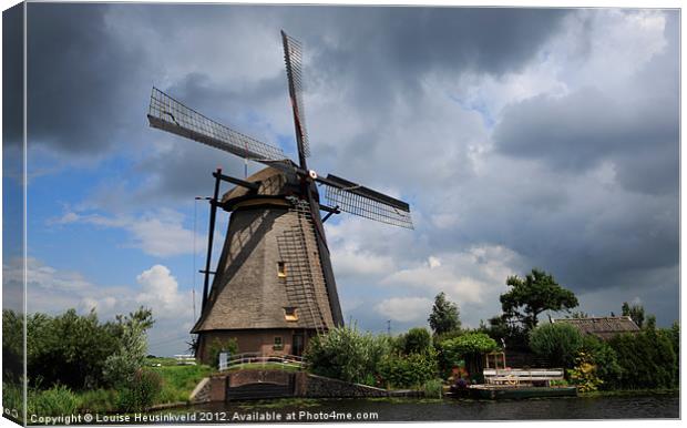 Kinderdijk windmill, Netherlands Canvas Print by Louise Heusinkveld