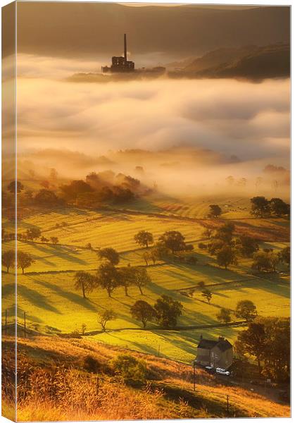 Golden mists over castleton 2 Canvas Print by Robert Fielding