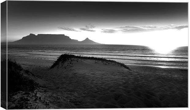 Table Mount cape town Canvas Print by Chris Barker
