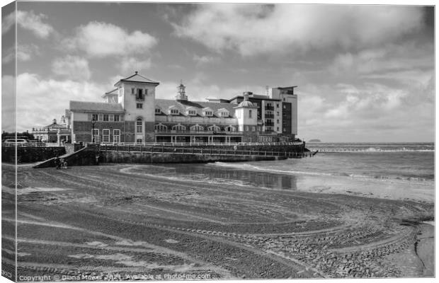 Weston Super Mare Black and white  Canvas Print by Diana Mower