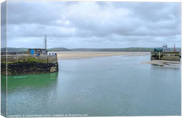 Padstow Harbour Entrance Canvas Print by Diana Mower