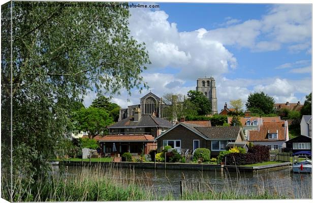  Beccles Suffolk Canvas Print by Diana Mower