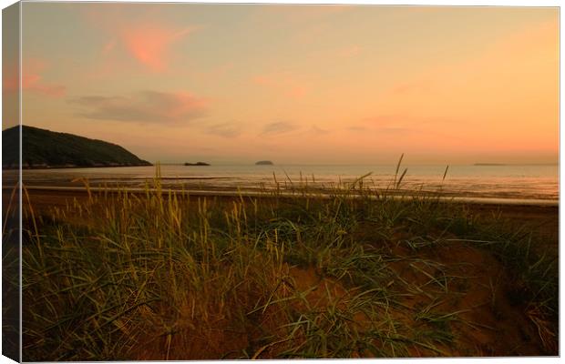 Sunset at Sand Bay Canvas Print by Diana Mower