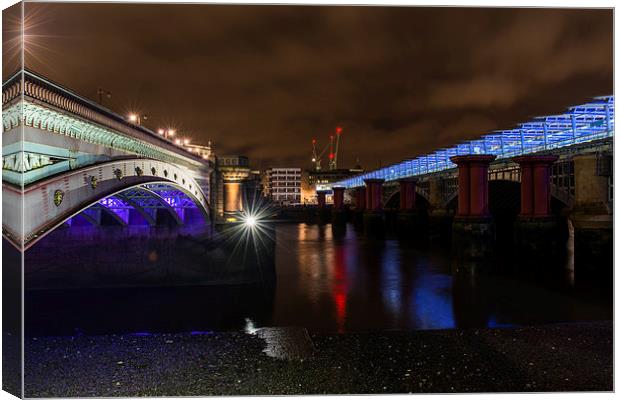 Blackfriars bridge Canvas Print by Carmen Clark