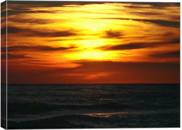 Billowed Sunset Canvas Print by Susan Medeiros