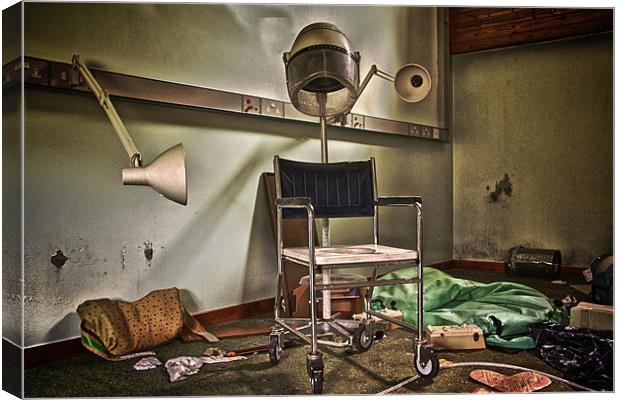 A Bad Day at the Hairdressers Canvas Print by Paul Kyprianou