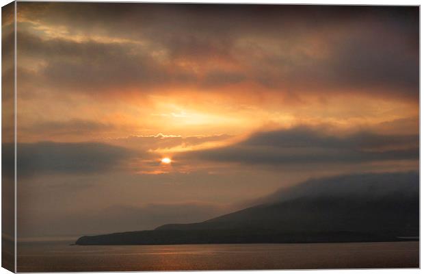 Highland Isle Sunset Canvas Print by Ed Pettitt