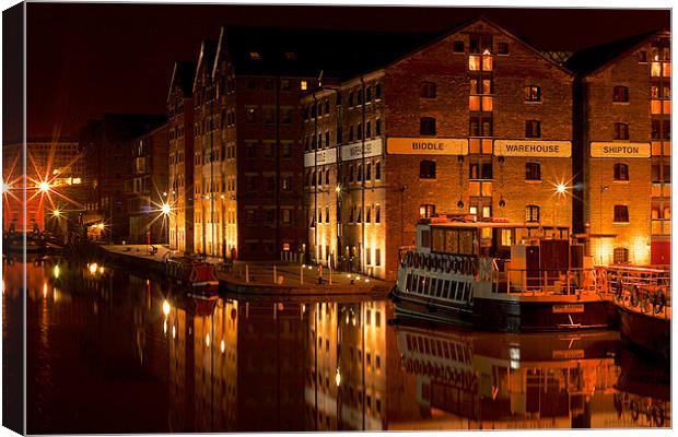 Gloucester Docks at Night Canvas Print by Dave Smedley