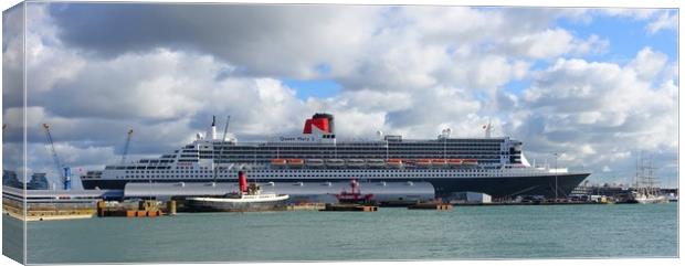     Queen Mary 2                            Canvas Print by Anthony Kellaway