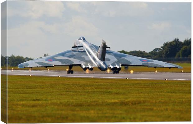 Vulcan Bomber XH558 Canvas Print by Adam Withers
