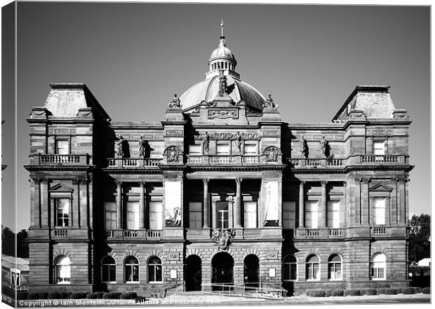 People's Palace, Glasgow Canvas Print by Iain Monteith