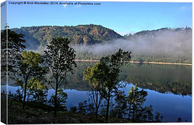  Thirlmere Reservior At Dawn Canvas Print by Nick Wardekker