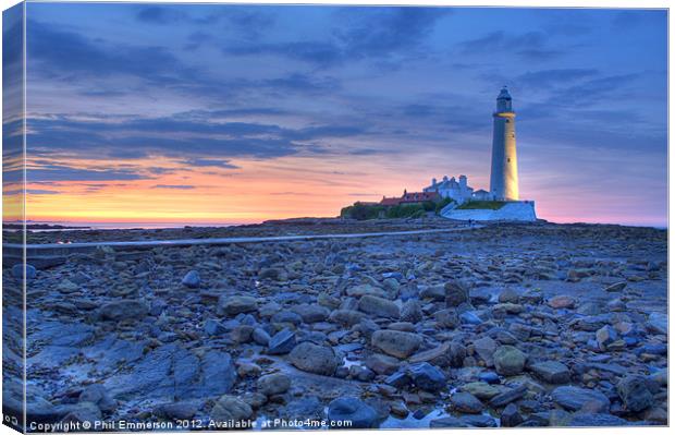 St Marys Lighthouse at Sunset Canvas Print by Phil Emmerson