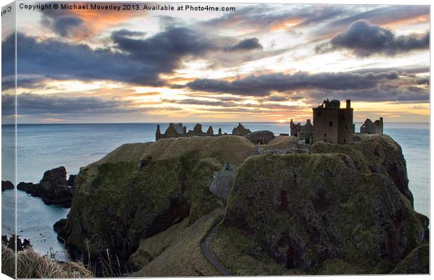 Dunnottar Castle nr Stonehaven at Sunrise Canvas Print by Michael Moverley