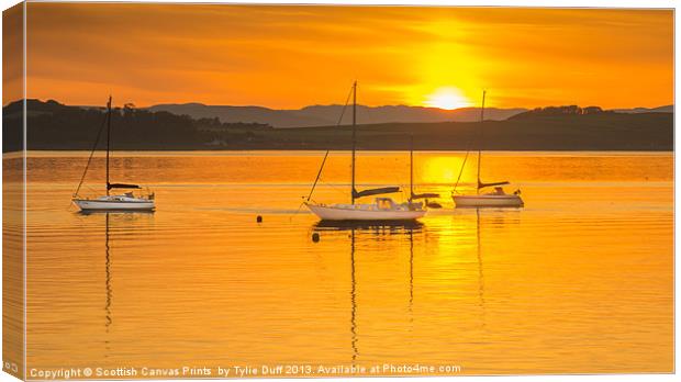 Summer Sunset on the River Clyde Canvas Print by Tylie Duff Photo Art