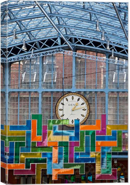  Dent Clock Canvas Print by Graham Custance