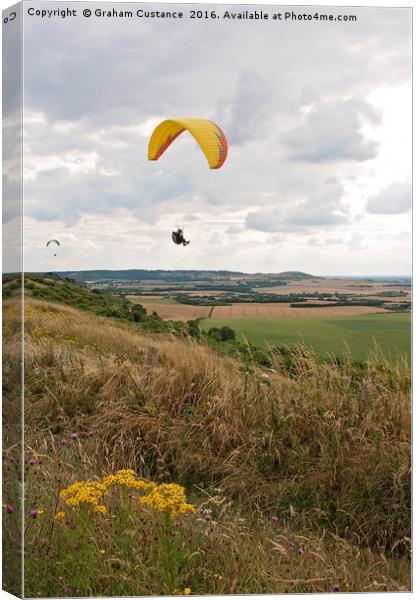 Dunstable Downs Paragliding Canvas Print by Graham Custance
