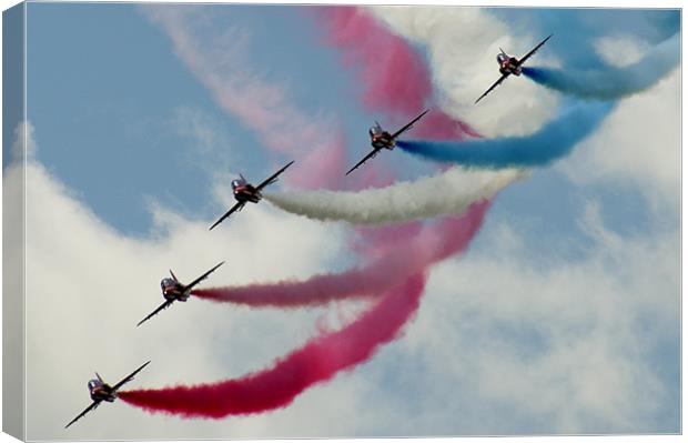 Red Arrows Swooping Pass Canvas Print by Ben Blyth