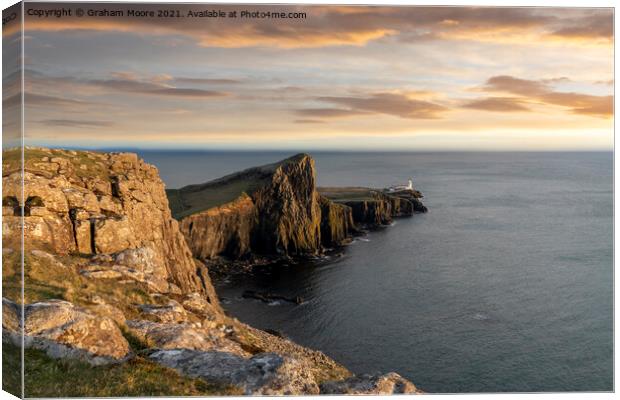 Neist Point Skye Canvas Print by Graham Moore