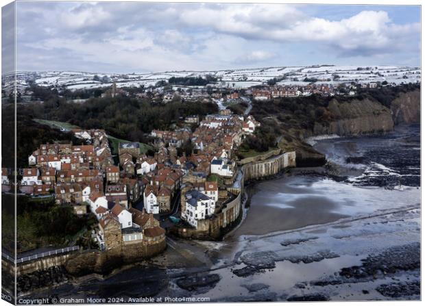 Robin Hoods Bay in snow Canvas Print by Graham Moore
