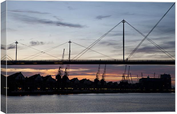 Silvertown at Dusk Canvas Print by Vitor Da Silva