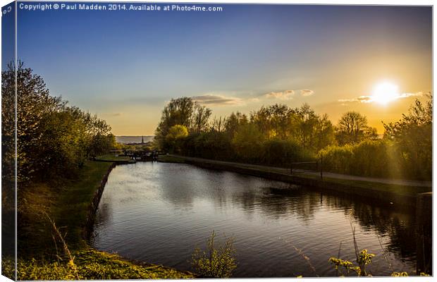 Canalside sunset Canvas Print by Paul Madden