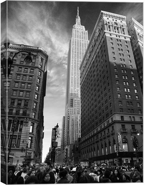 Empire State Building Canvas Print by bill lawson