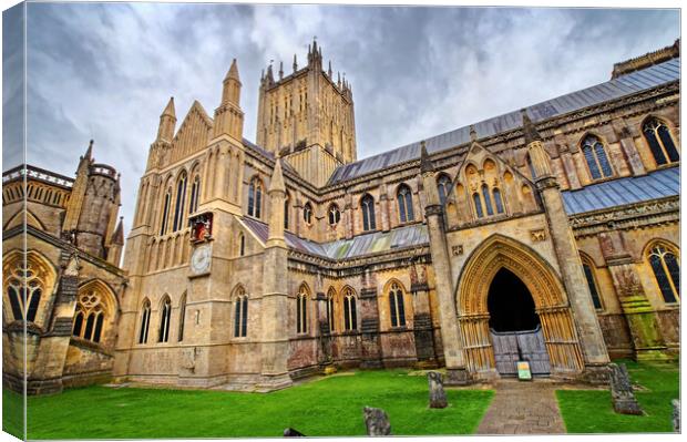 Wells Cathedral North Face Canvas Print by Darren Galpin
