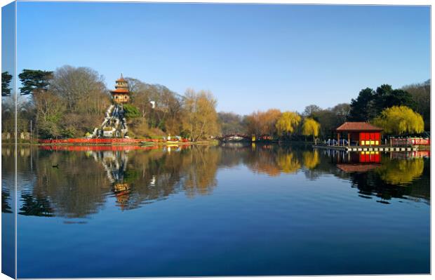 Peasholm Park Reflections  Canvas Print by Darren Galpin