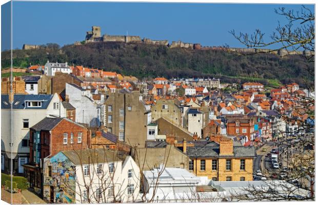 Scarborough Old Town and Castle Canvas Print by Darren Galpin