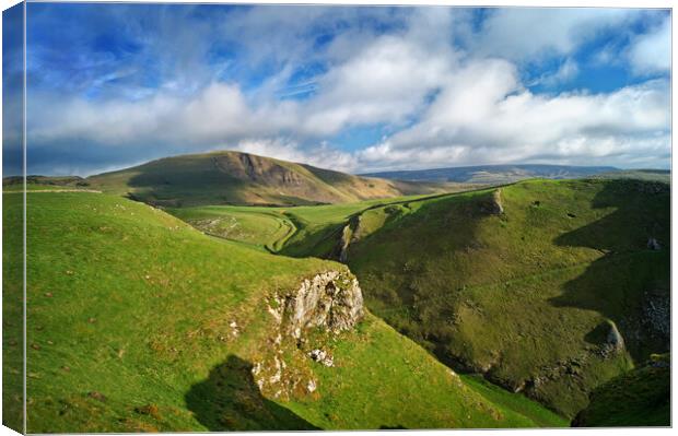 Winnats Pass and Mam Tor  Canvas Print by Darren Galpin