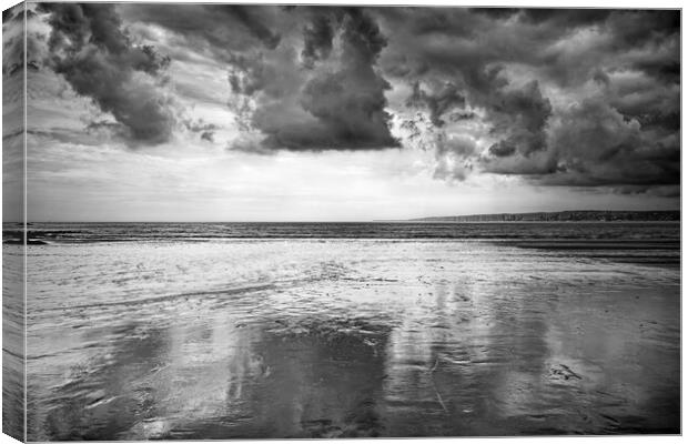 Filey Beach Canvas Print by Darren Galpin