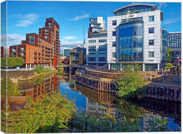 River Aire at Granary Wharf, Leeds Canvas Print by Darren Galpin