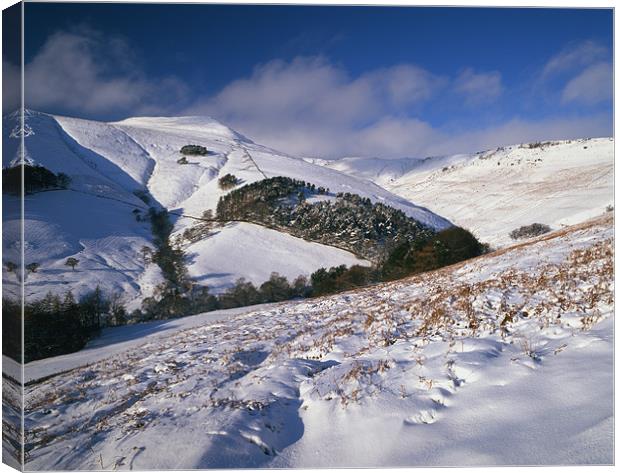 Snow covered Valley,Grindsbrook near Edale Canvas Print by Darren Galpin