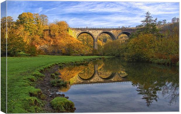 Headstone Viaduct & River Wye at Monsal Dale Canvas Print by Darren Galpin