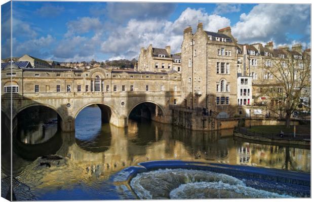 Pulteney Bridge & River Avon in Bath               Canvas Print by Darren Galpin