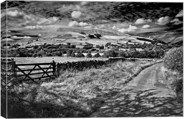 Road to Edale  Canvas Print by Darren Galpin