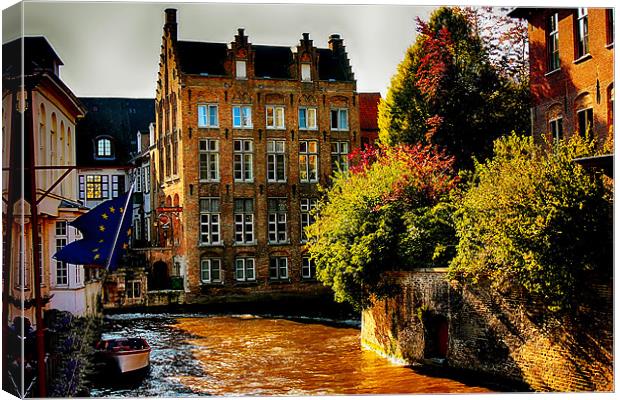 Brugge Waterway Canvas Print by paul jenkinson