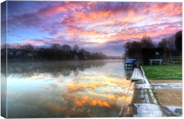 River Thames Reflections Canvas Print by Mick Vogel
