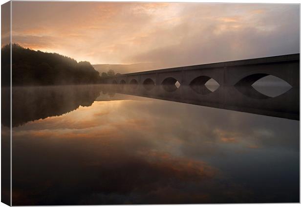 Ladybower Sunrise Canvas Print by Tracey Whitefoot