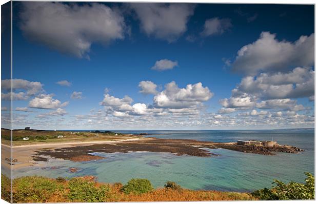 Longis Beach Canvas Print by Tracey Whitefoot