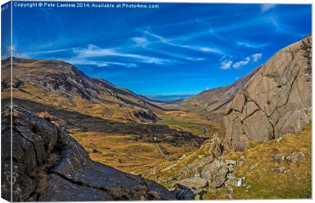  Nant Ffrancon Pass Canvas Print by Pete Lawless