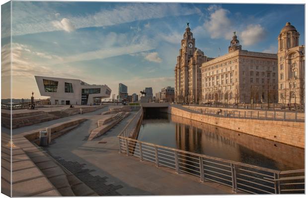 Liver Building and Museum Canvas Print by Pete Lawless