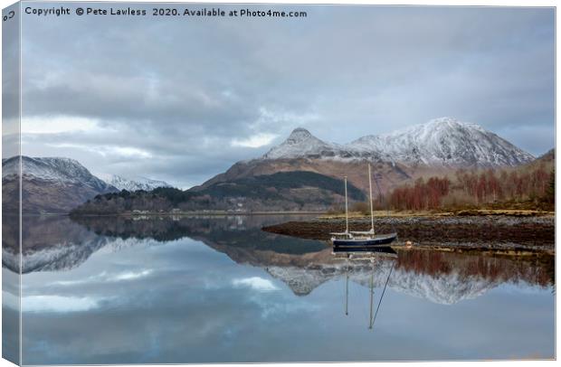 Pap of Glen Coe  Canvas Print by Pete Lawless