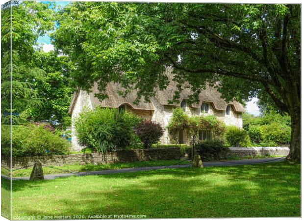 Thatched Roof Cottage Canvas Print by Jane Metters