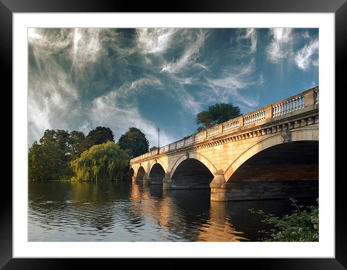 Bridge over the Serpentine  Framed Mounted Print by Jonathan Pankhurst