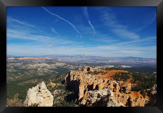 Wide view over Bryce Framed Print by Claudio Del Luongo